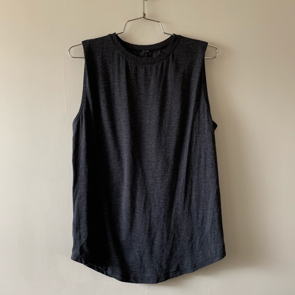 2/$30 lululemon brunswick tank
